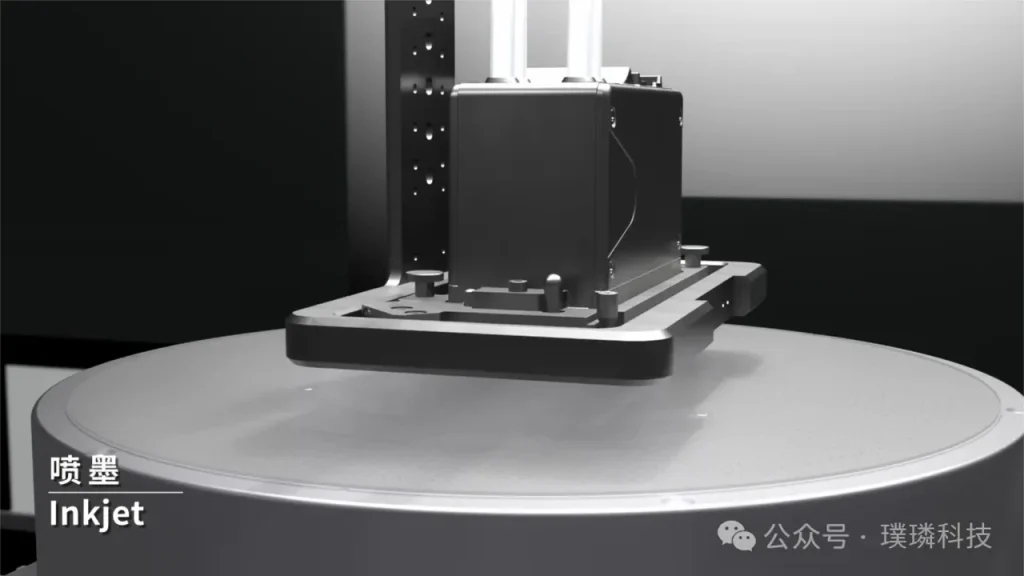 شرکت چینی اولین ابزار ساخت تراشه خود را که طرح‌های پردازنده در مقیاس نانو را روی ویفرها حک می‌کند، تحویل داد