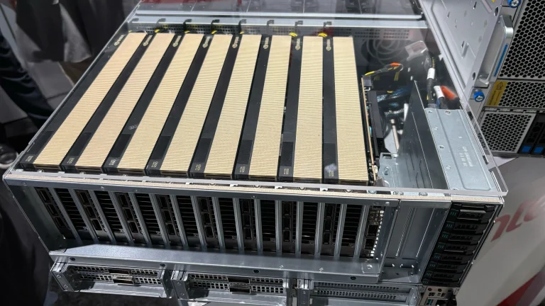 رک‌ها و سرورهای Nvidia Blackwell Ultra B300