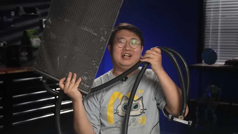 Geekerwan پردازنده AMD Threadripper Pro 9995WX را با رادیاتور و پمپ BMW M4 آزمایش می‌کند