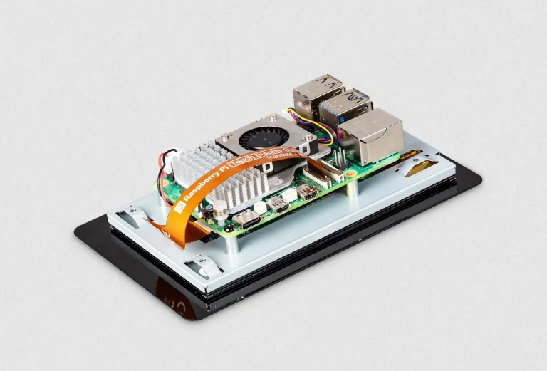 نمایشگر لمسی ۵ اینچی جدید رزبری پای ۲