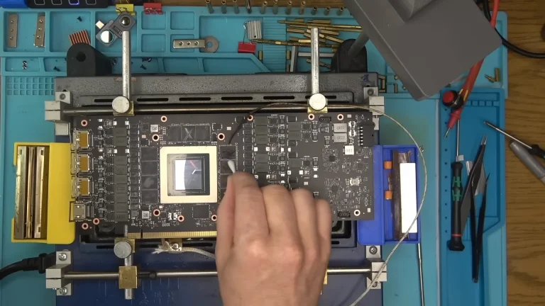 یک RTX 4090 در اتاق عمل، به سختی دوام آورده است