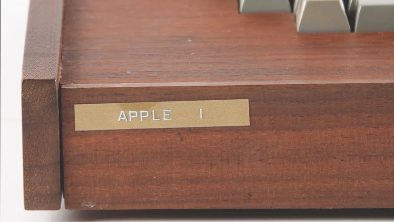 Rare wooden-cased Apple-1 computer blasts past auctioneer estimate — sells for almost half a million dollars | Tom's Hardware