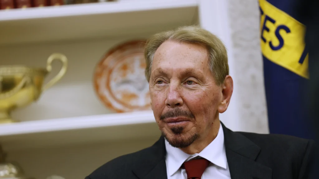 اوپن‌ای‌آی قراردادی ۳۰۰ میلیارد دلاری برای خرید توان محاسباتی اوراکل در پنج سال آینده امضا می‌کند