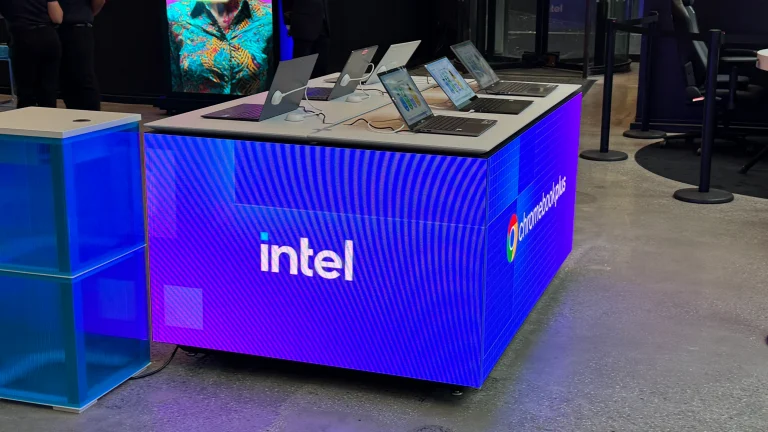Intel NYC 2025 pop-up store