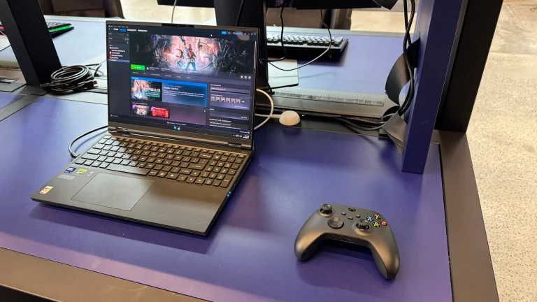 Intel NYC 2025 pop-up store