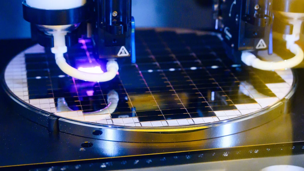 ASML اسکنر لیتوگرافی انقلابی برای بسته‌بندی پیشرفته تراشه‌های سه‌بعدی عرضه کرد