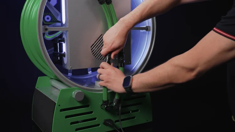 Porsche Wheel PC from JCustom & GeForce Garage