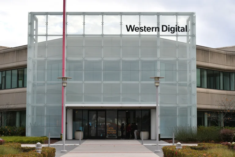 WD launches investigation into problems with its controversial SMR hard drives — same drives that got WD sued in 2021 now reporting failure rates due to 'fundamental' flaws | Tom's Hardware