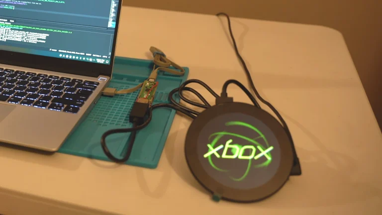 The custom screen going in the center of the Xbox prototype