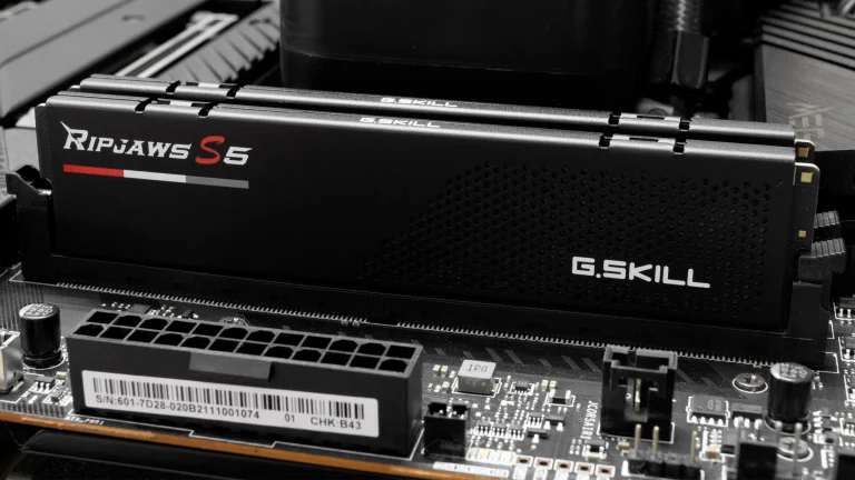 Asus, MSI, other manufacturers panic-buying RAM stocks, while major memory chipmakers rake in profits — massive demand for HBM and RDIMM for data centers driving shortage | Tom's Hardware