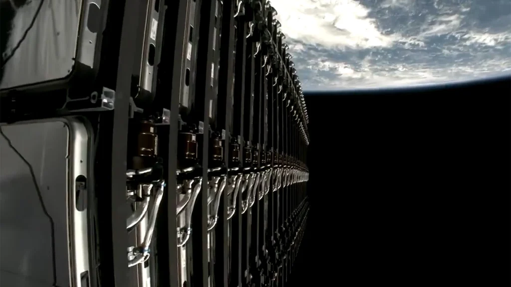 چین شبیه‌سازی محاصره استارلینک بر فراز تایوان را با استفاده از حدود 2000 پهپاد مجهز به پارازیت‌انداز برای ایجاد ‘سپر الکترومغناطیسی’ انجام داد