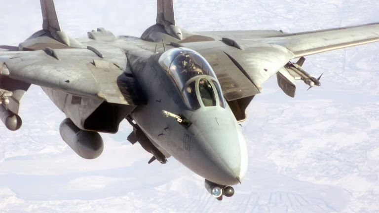 The MP944 was the ‘real’ world’s first microprocessor, but it was top secret for nearly 30 years — F-14 Tomcat's chip lived in the shadow of the Intel 4004, but was eight times faster | Tom's Hardware