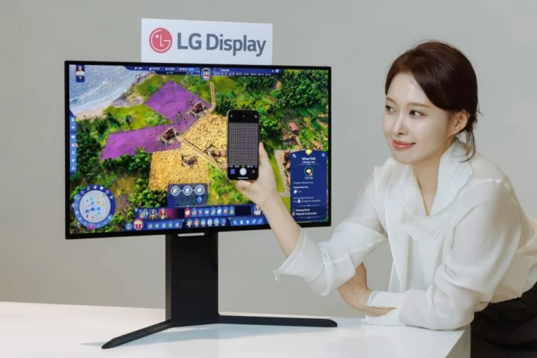 LG Display reveals world's first 4K 240Hz OLED gaming monitor with a true RGB "striped" subpixel layout — New panel succeeds WOLED with multi-stack Tandem OLED | Tom's Hardware