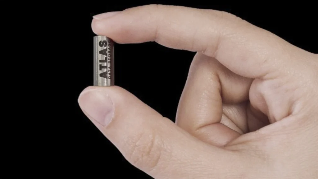 معرفی «اولین سرویس ذخیره‌سازی داده DNA مقیاس‌پذیر جهان» با ظرفیت شگفت‌انگیز «60 پتابایت در 60 اینچ مکعب»، کافی برای نگهداری 660,000 فیلم 4K