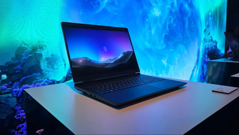 Alienware brings OLED to its gaming laptops for the first time in years — anti-glare OLED display boasts 240Hz refresh rate and 0.2ms response time | Tom's Hardware