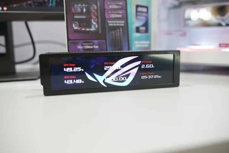 کیس کامپیوتر Asus ROG Cronox