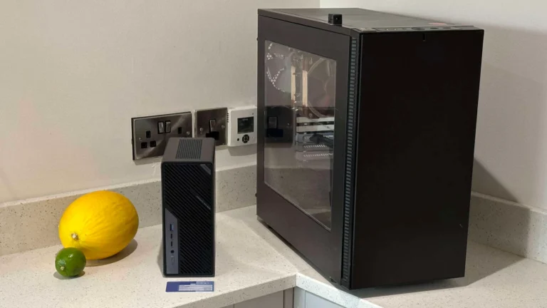 بررسی عملی مینی ورک‌استیشن Minisforum MS-02 Ultra