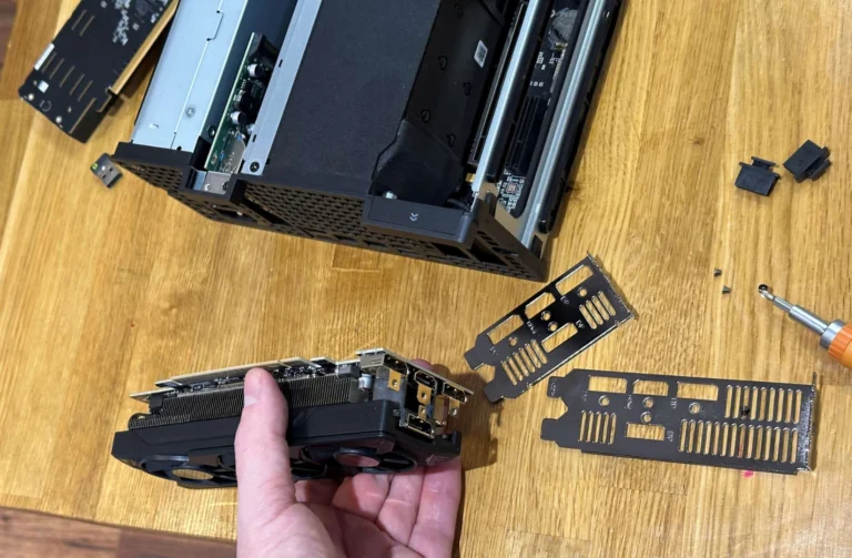 بررسی عملی مینی ورک‌استیشن Minisforum MS-02 Ultra