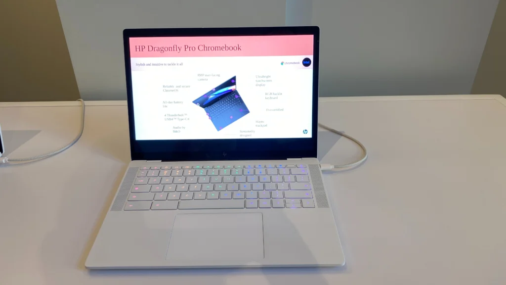 Leaked images showcase Android's new Aluminum OS desktop interface — Google's nascent Windows rival spotted in screen recording of a Chromebook bug | Tom's Hardware