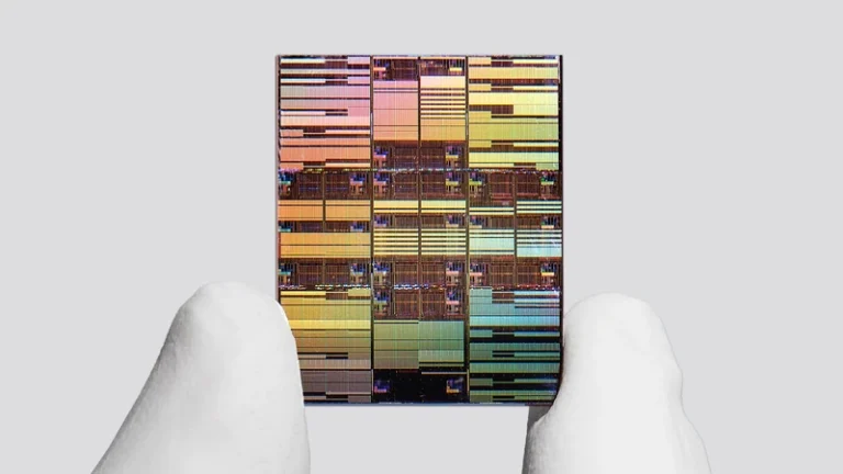 IBM goes sub-1nm, develops 0.7nm-class technology — offering up to 50% higher performance and 70% higher energy efficiency compared to IBM's 2nm-class node | Tom's HardwareTom's Hardware