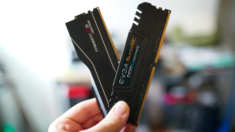 تفاوت عملکرد DDR4 و DDR5 در بازی‌ها با پردازنده‌های اینتل LGA 1700