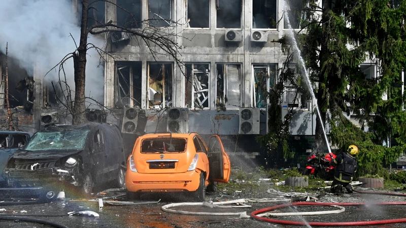 Russia bombs Ukrainian data centers in latest escalation — 100,000 households lose connectivity as firms migrate data abroad, Zelensky says ‘ordinary life is simply a target’ | Tom's HardwareTom's Hardware